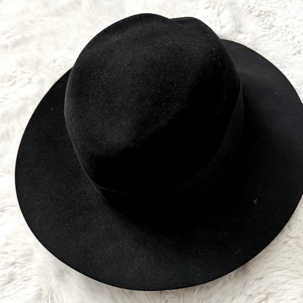 Mason Mitchel hat